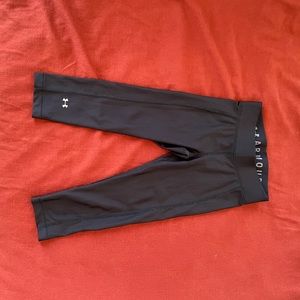 Under armor capri leggings